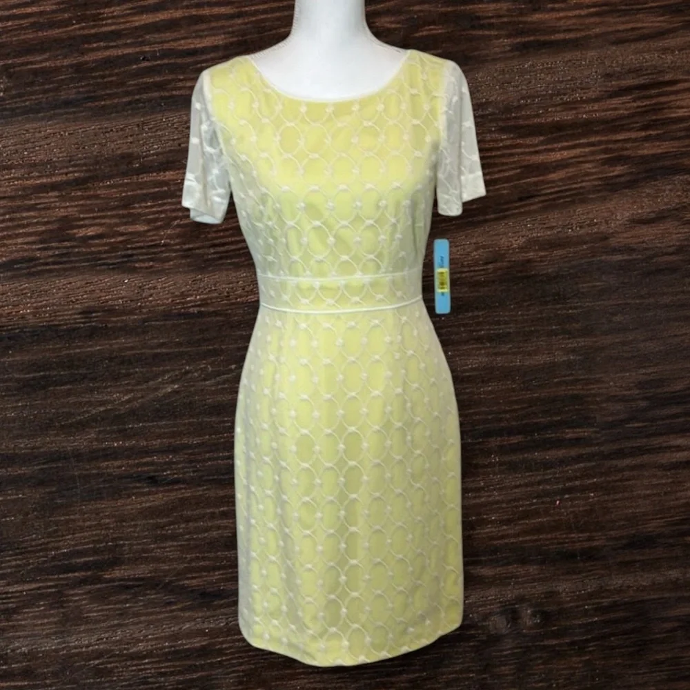 NWT $169 Antonio Melani Alexa Dress Garden lace 2 XS Yellow wedding cocktail NEW